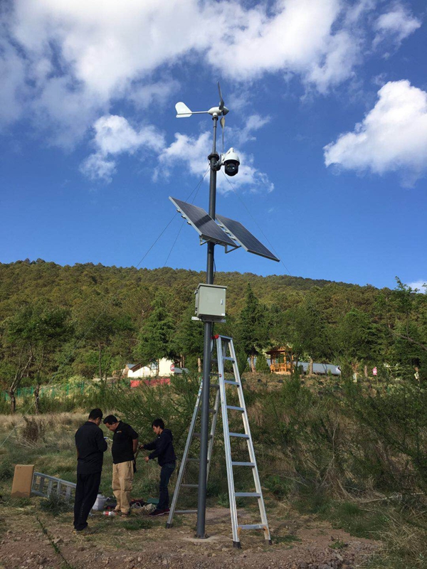 云南大理國有林區安防用風光互補太陽能無線監控系統