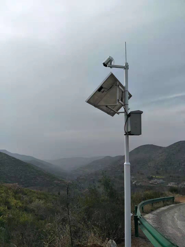 陜西延安公路局用集創科技太陽能無線監控系統